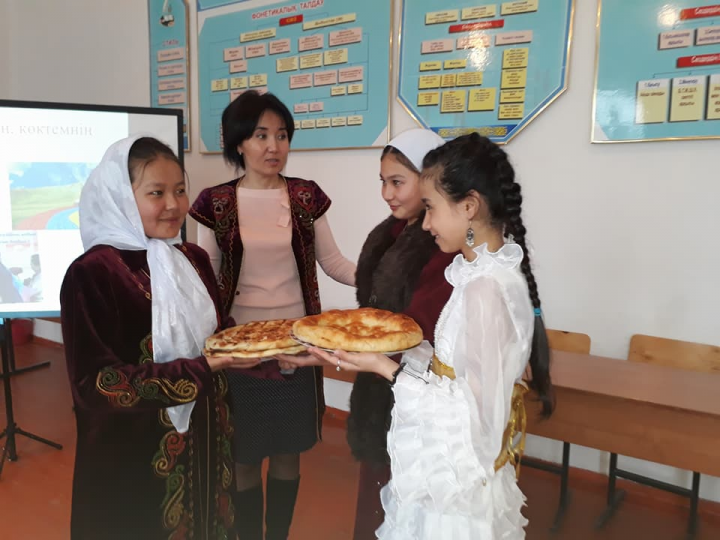  "Көрісу мейрамы - ізгілік үлгісі "